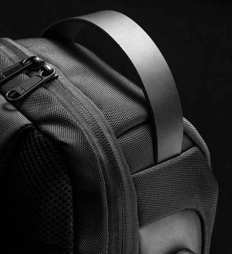 The Everyday Crossbody Sling