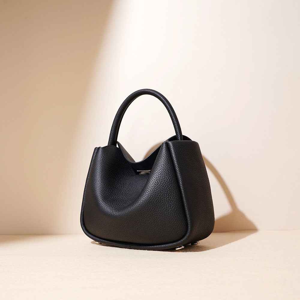 The Aura Tote