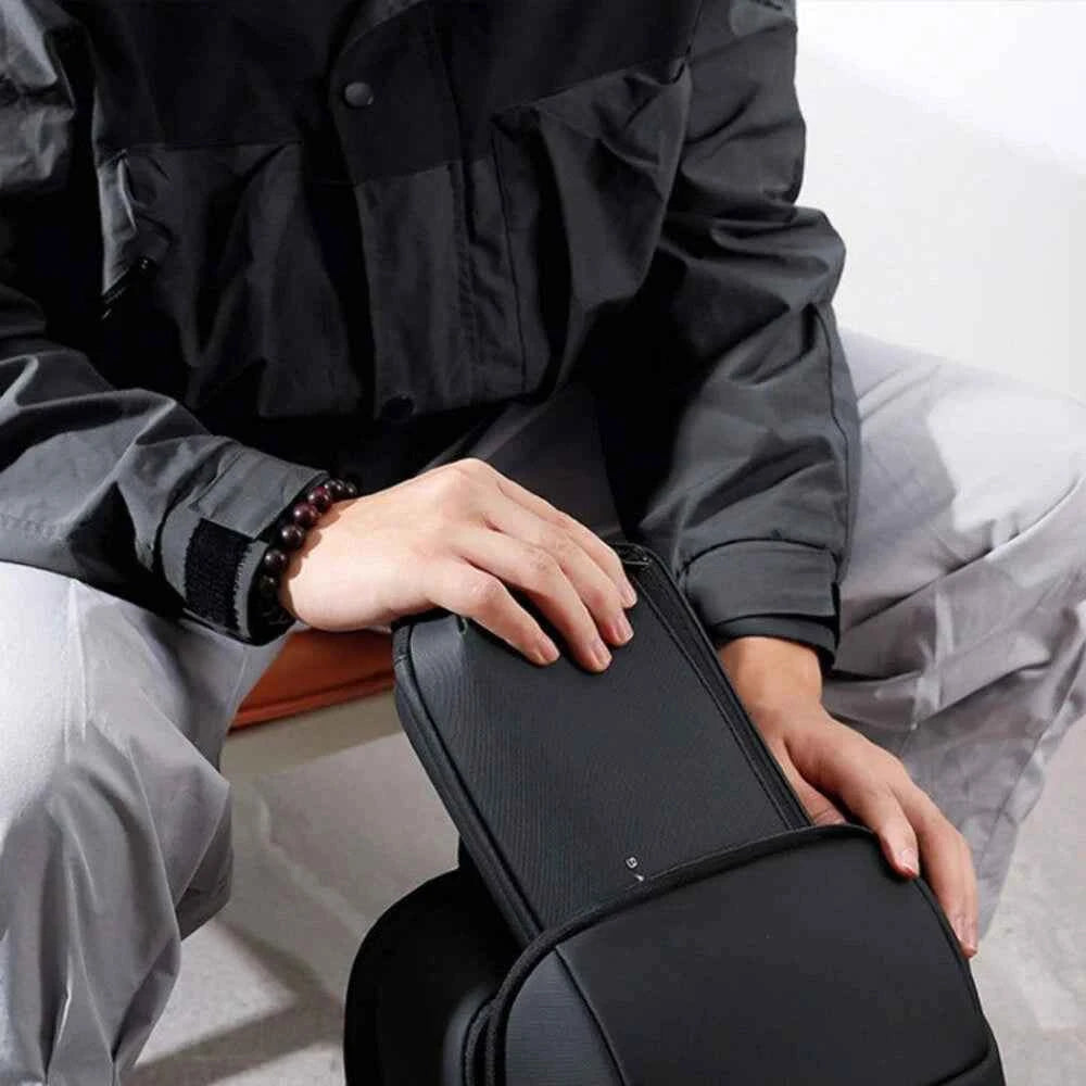 Bange Urban Waterproof Tech Organiser